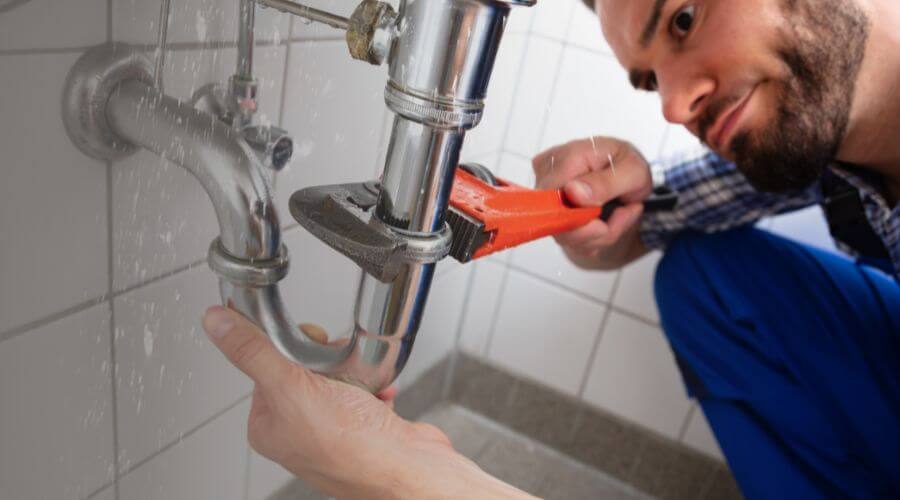 Professional Leak Detection in Coatesville, IN